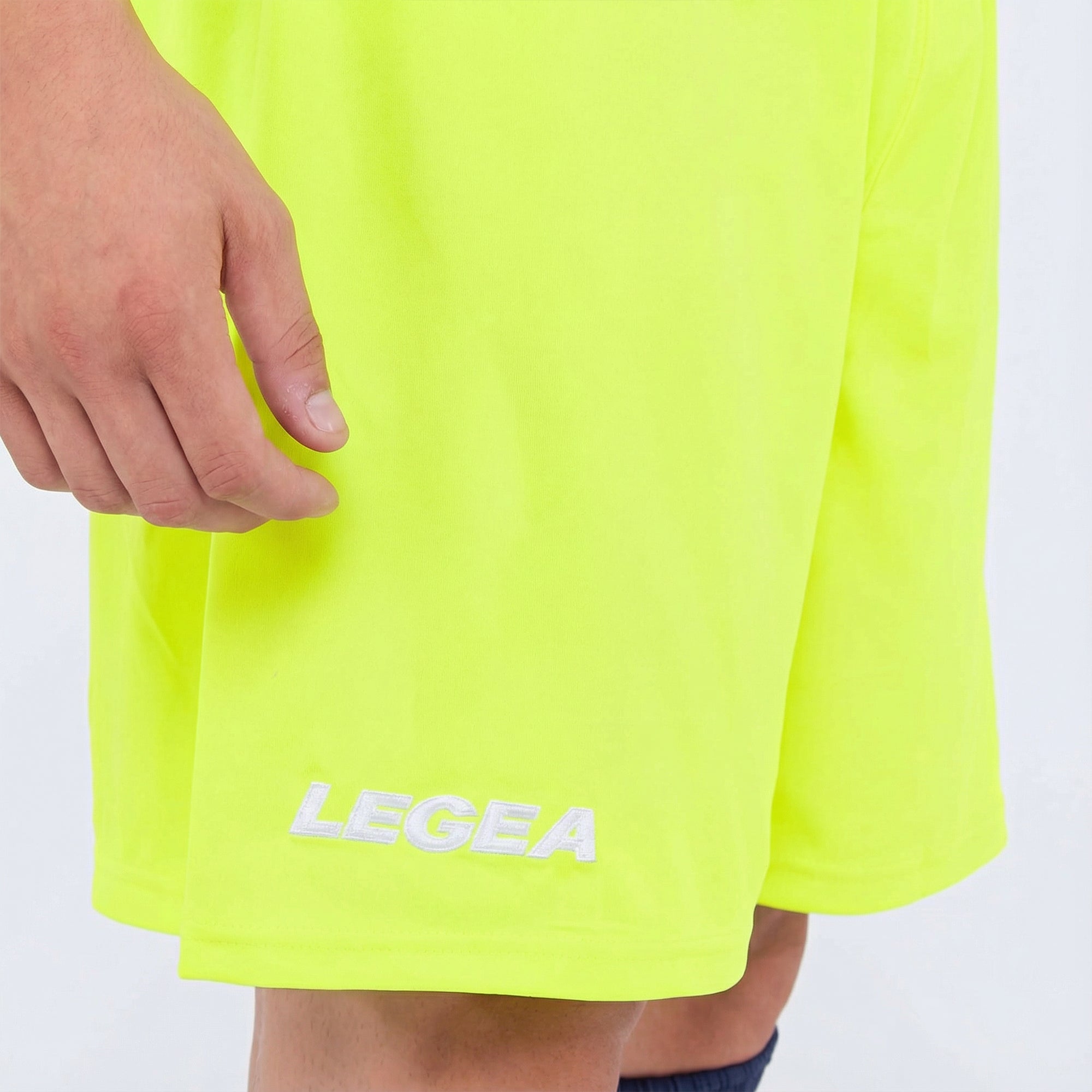legea-taipei-pantaloncini-in-poliestere-giallo-fluo-xl image 2