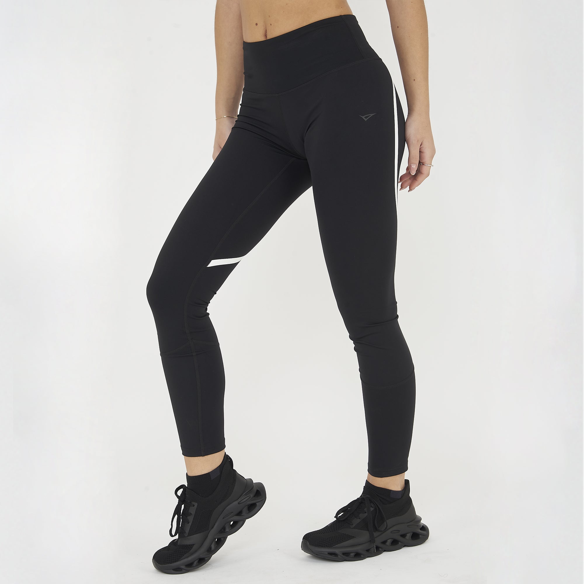 legea-dione-neso-completino-da-allenamento-donna-nero image 6