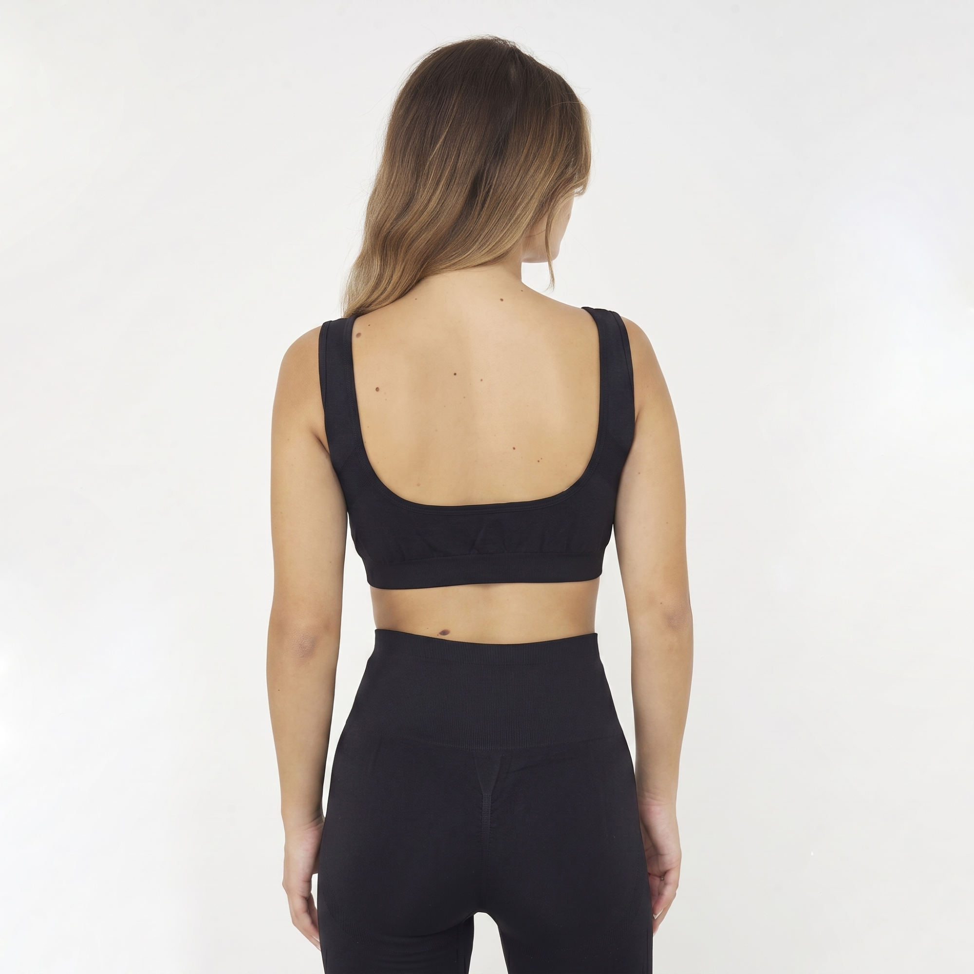 legea-maddy-reggiseno-sportivo-con-coppe-nero-l image 2