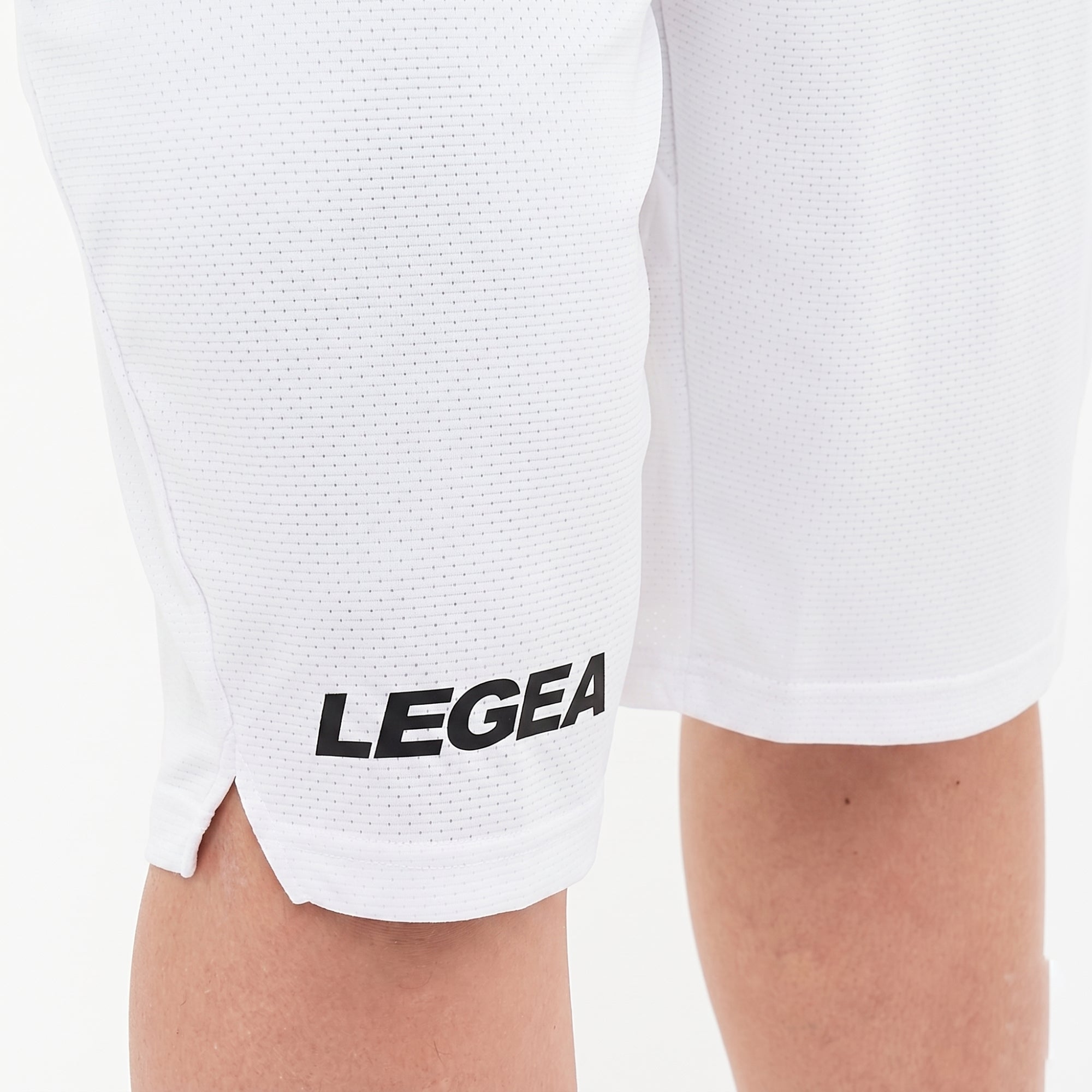 legea-cleveland-pantaloncini-sportivi-oversize-bianco-4xl image 2