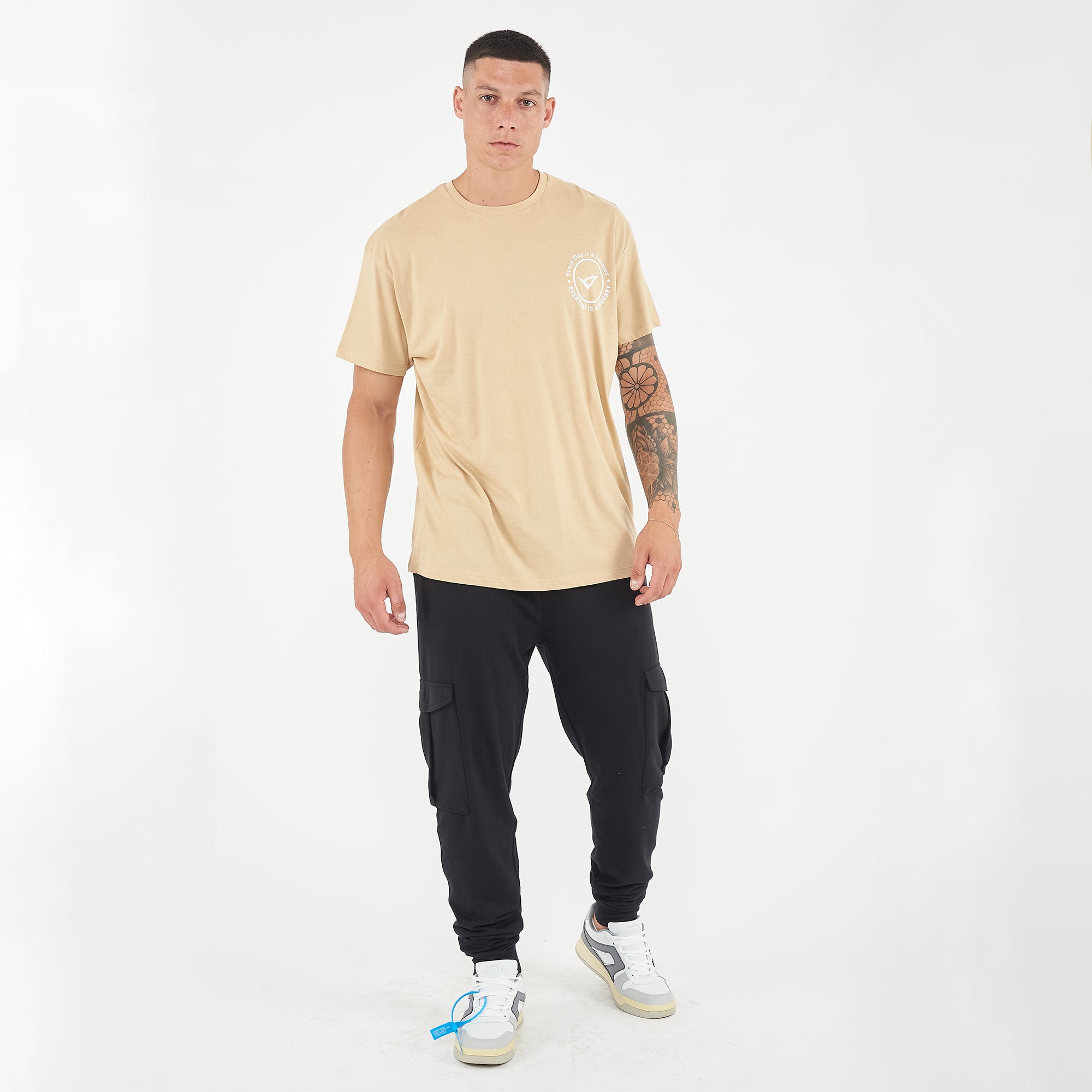 legea-traveller-t-shirt-in-cotone-loose-beige-l image 6