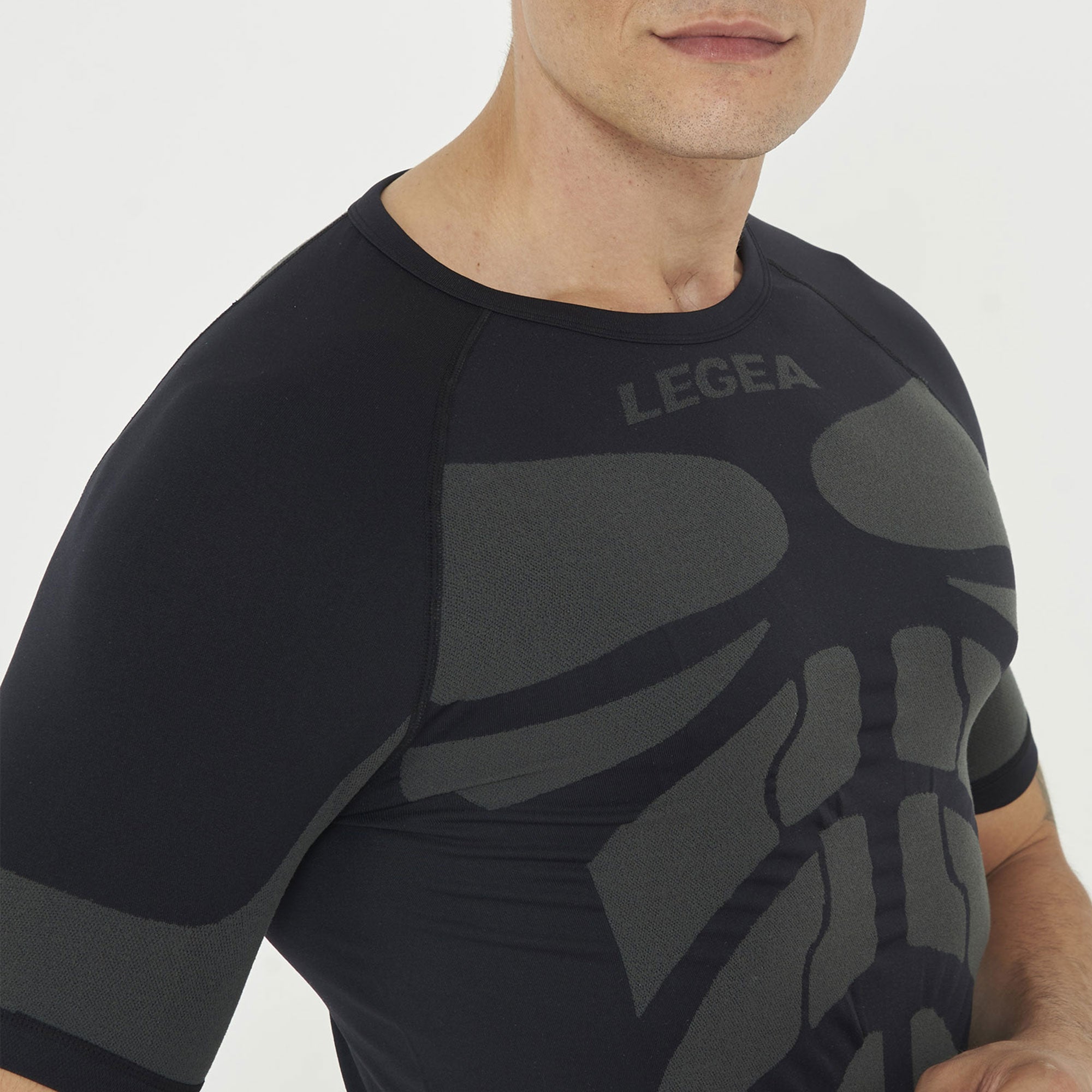 legea-d-tech-maglietta-allenamento-maniche-corte-con-zip image 4