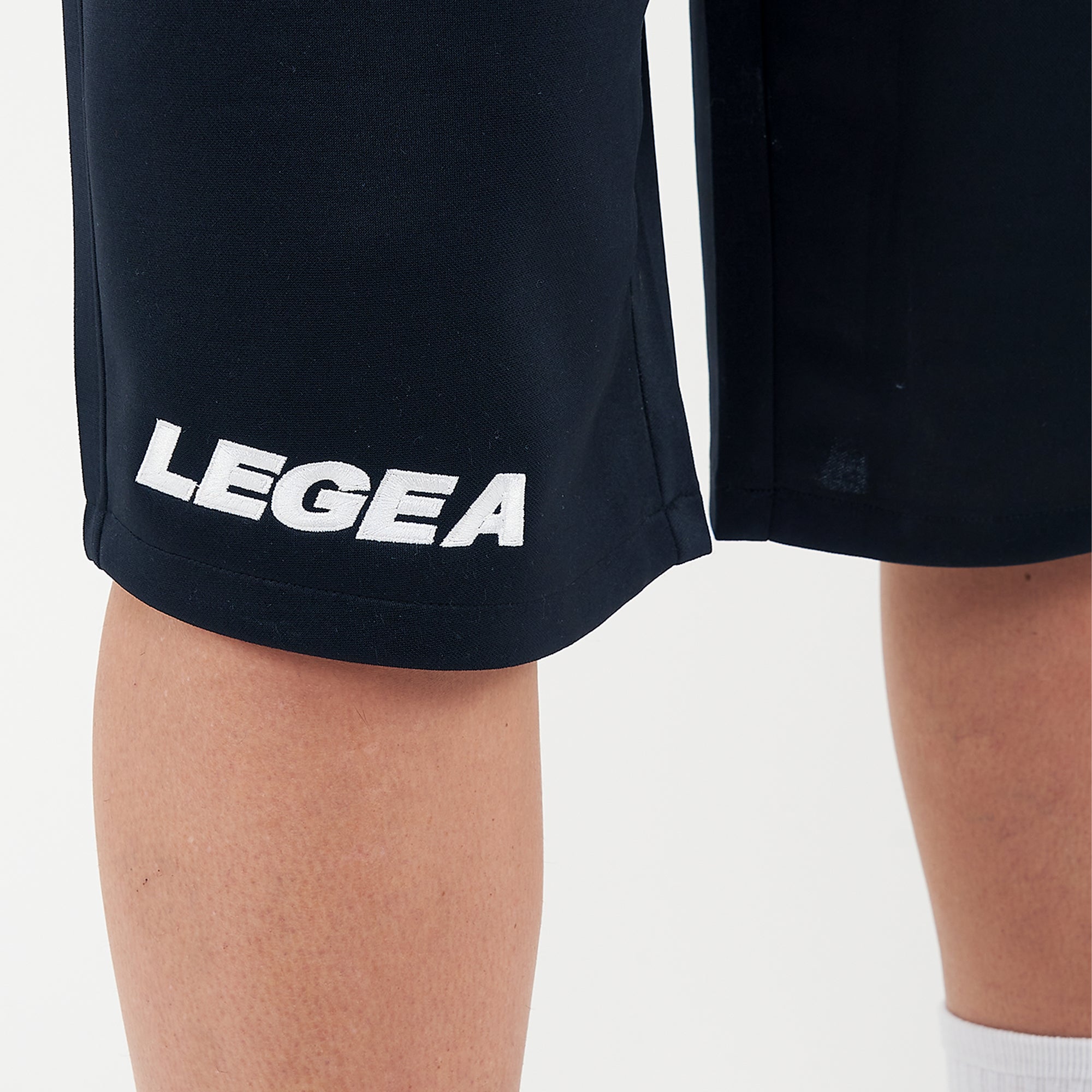 legea-pantaloncini-busan-blu-s-con-tasche-in-poliestere image 6