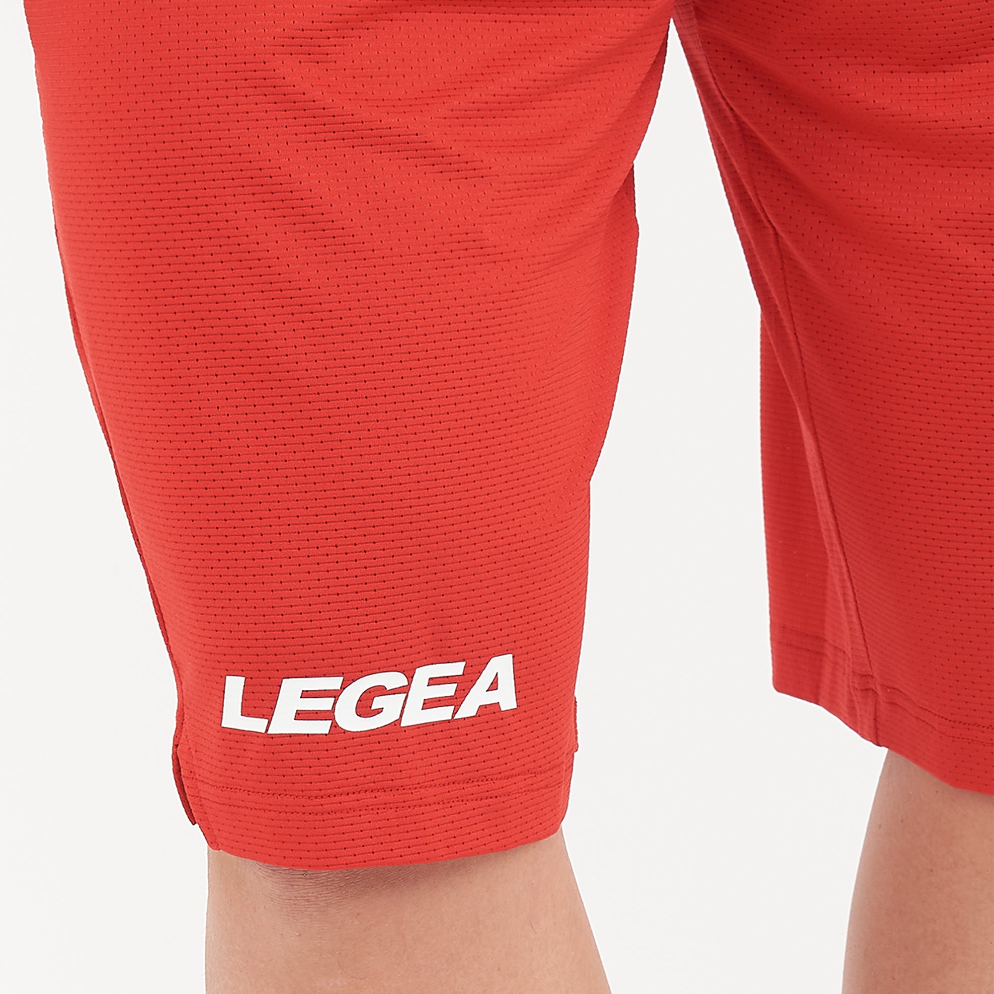 legea-cleveland-pantaloncini-oversize-rosso-4xl image 2