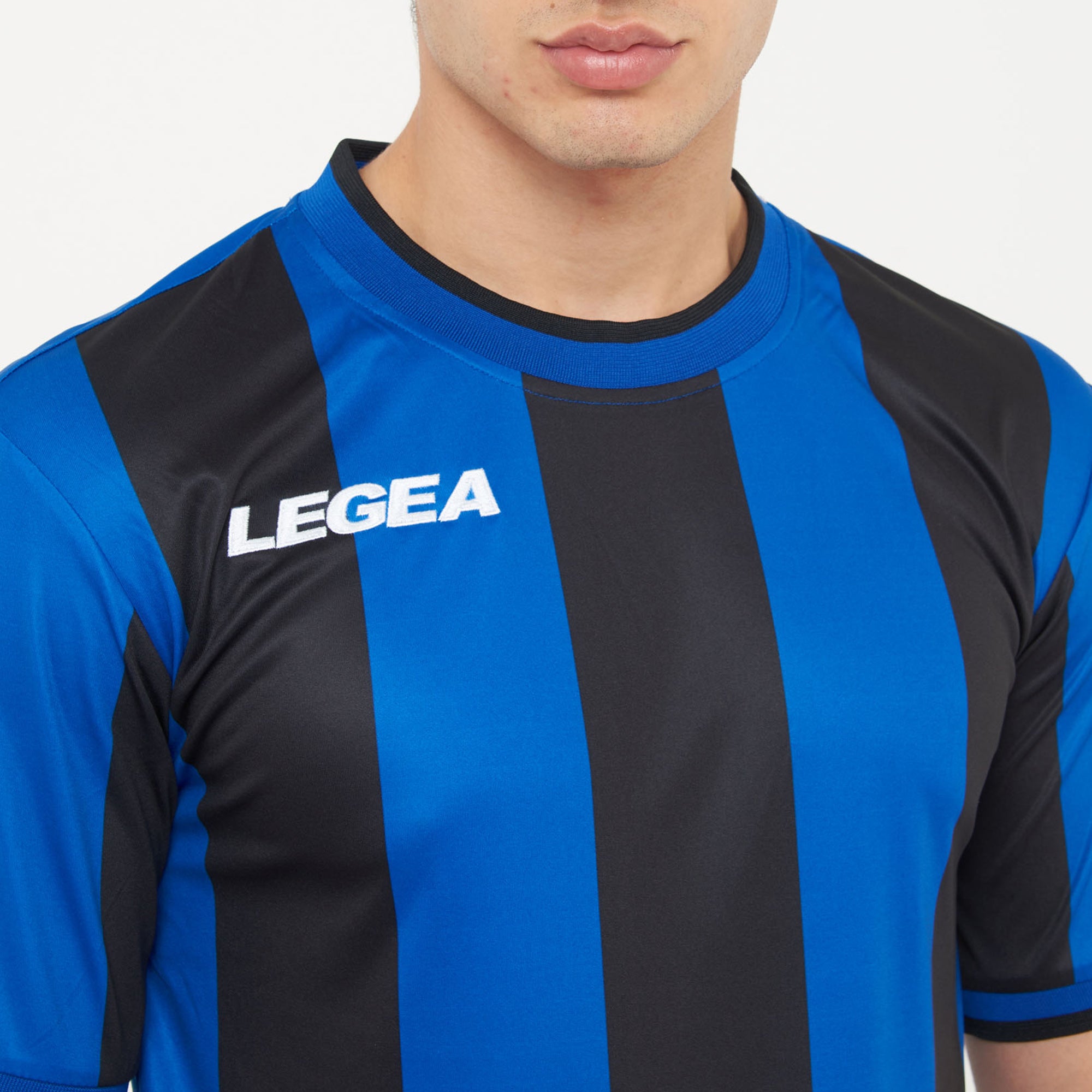 legea-valencia-maglia-da-calcio-azzurro-nero-s image 5