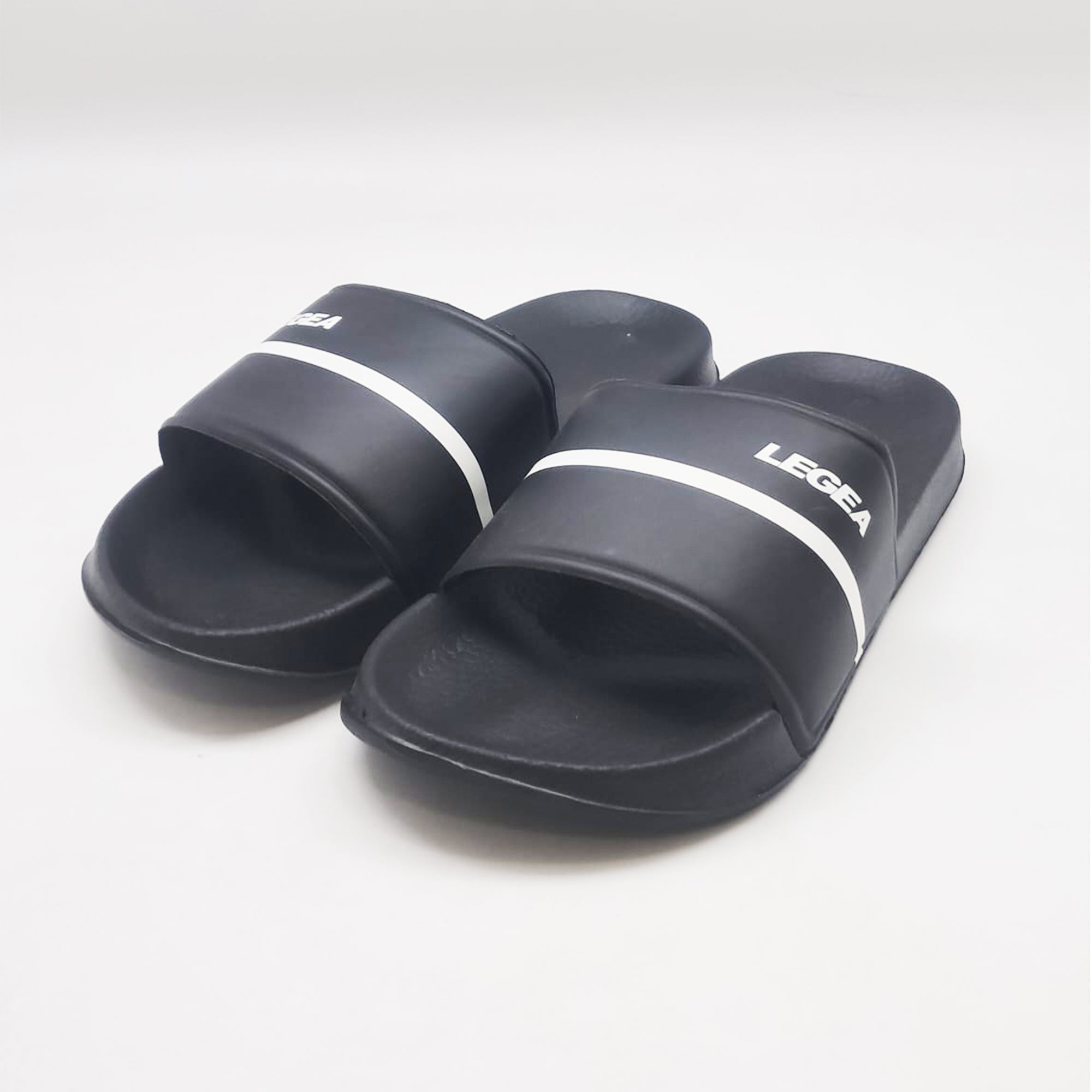 legea-sienna-ciabatta-da-piscina-nero-37 image 2