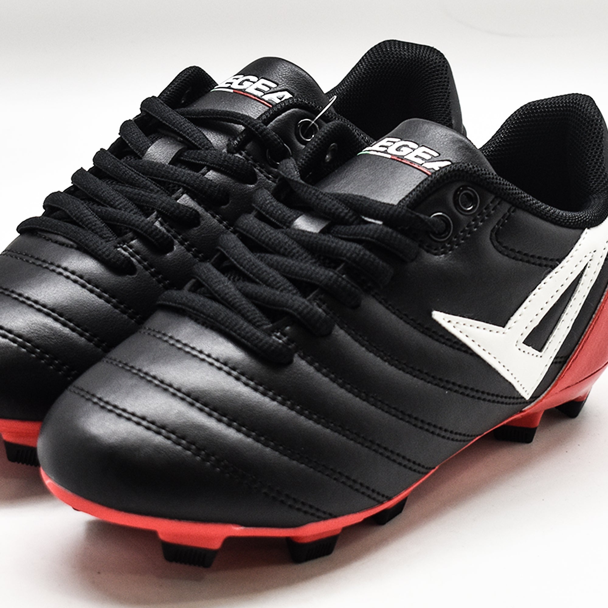 legea-doko-scarpa-da-calcio-nero-rosso-41 image 5