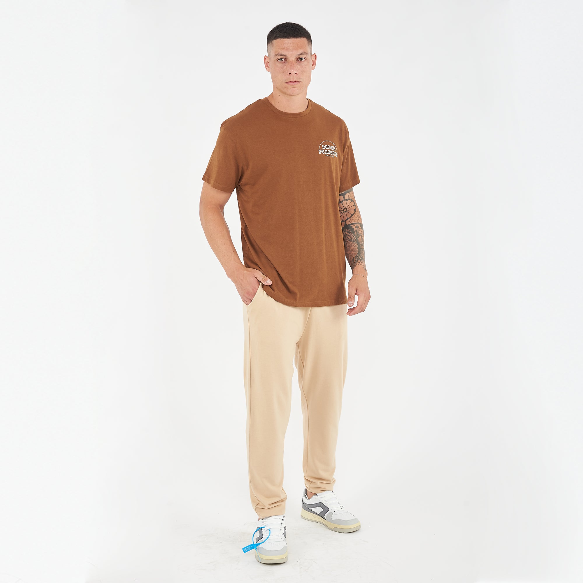legea-peaceful-t-shirt-in-cotone-da-uomo-marrone-xs image 2