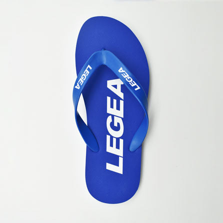 legea-infradito-nazione-da-piscina-e-mare-azzurro-40 image 1