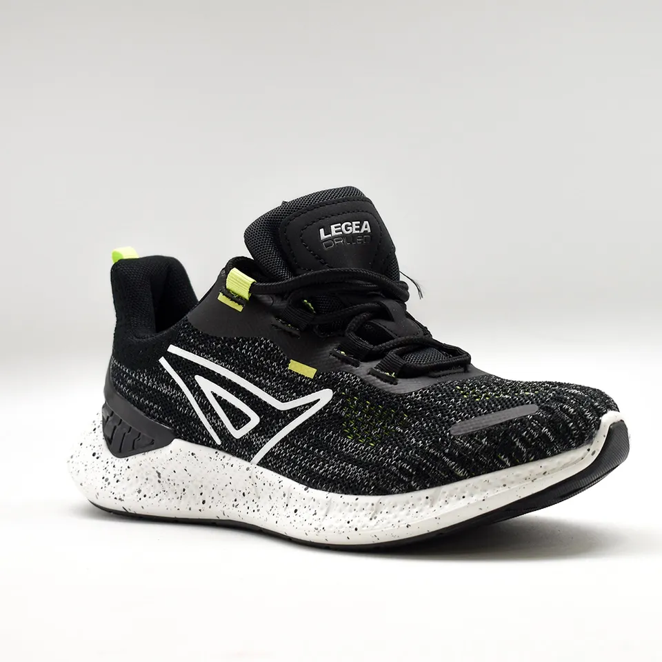 legea-drilled-scarpe-da-running-nere-giallo-fluo-42 image 1