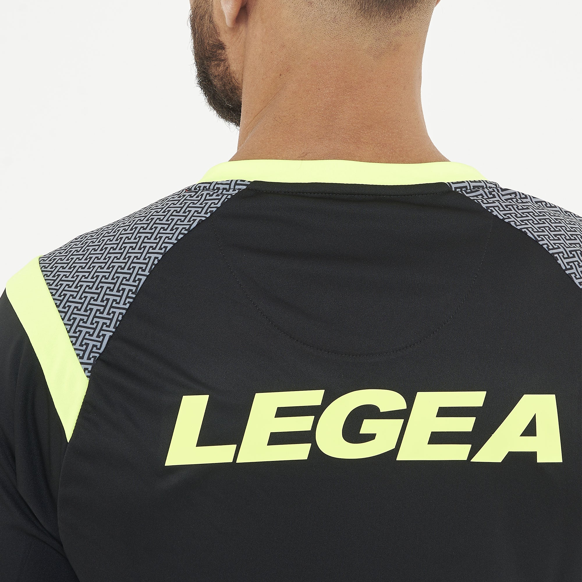 legea-pireo-maglia-da-arbitro-nero-l image 6